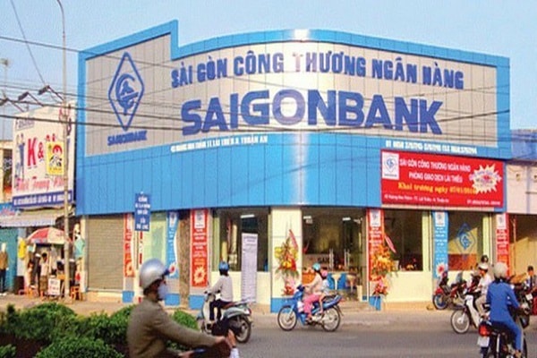 Saigonbank thậm chí còn ghi nhận lợi nhuận trước thuế quý 1 sụt giảm mạnh tới 31,4% so với cùng kỳ năm trước xuống còn 48,36 tỷ đồng.