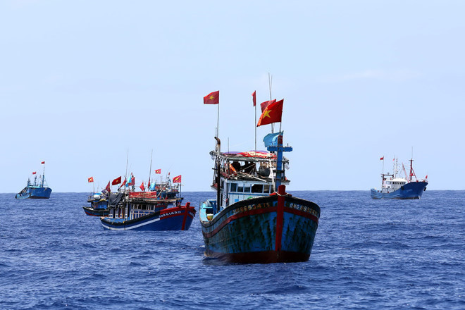 Việt Nam có đầy đủ cơ sở pháp lý và bằng chứng lịch sử khẳng định chủ quyền của mình đối với quần đảo Hoàng Sa và Trường Sa, cũng như các quyền hợp pháp đối với các vùng biển của Việt Nam được xác định phù hợp với Công ước của LHQ về luật Biển năm 1982.