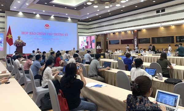 Tai họp báo Chính phủ chiều 5/5,