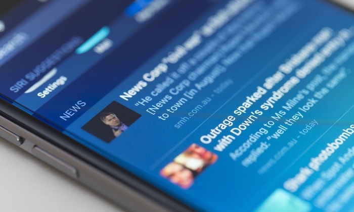 Apple News có 125 triệu người dùng hoạt động hàng tháng: Theo Tim Cook, CEO Apple, Apple News hiện có 125 triệu người dùng hãng tháng. Đây cũng là một cột mốc kỉ lục mới của dịch vụ đọc tin tức trực tuyến này. (Ảnh: Shutterstock)