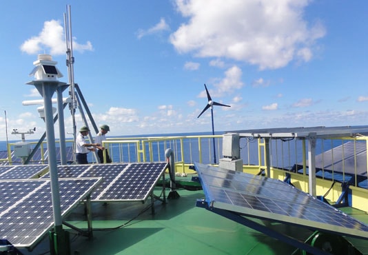 Các doanh nghiệp điện gió và điện mặt trời trong nước còn gặp nhiều rào cản trong quá trình khởi công, hoàn thiện dự án, khó có cơ hội tiếp cận được các ưu đãi từ cơ chế.