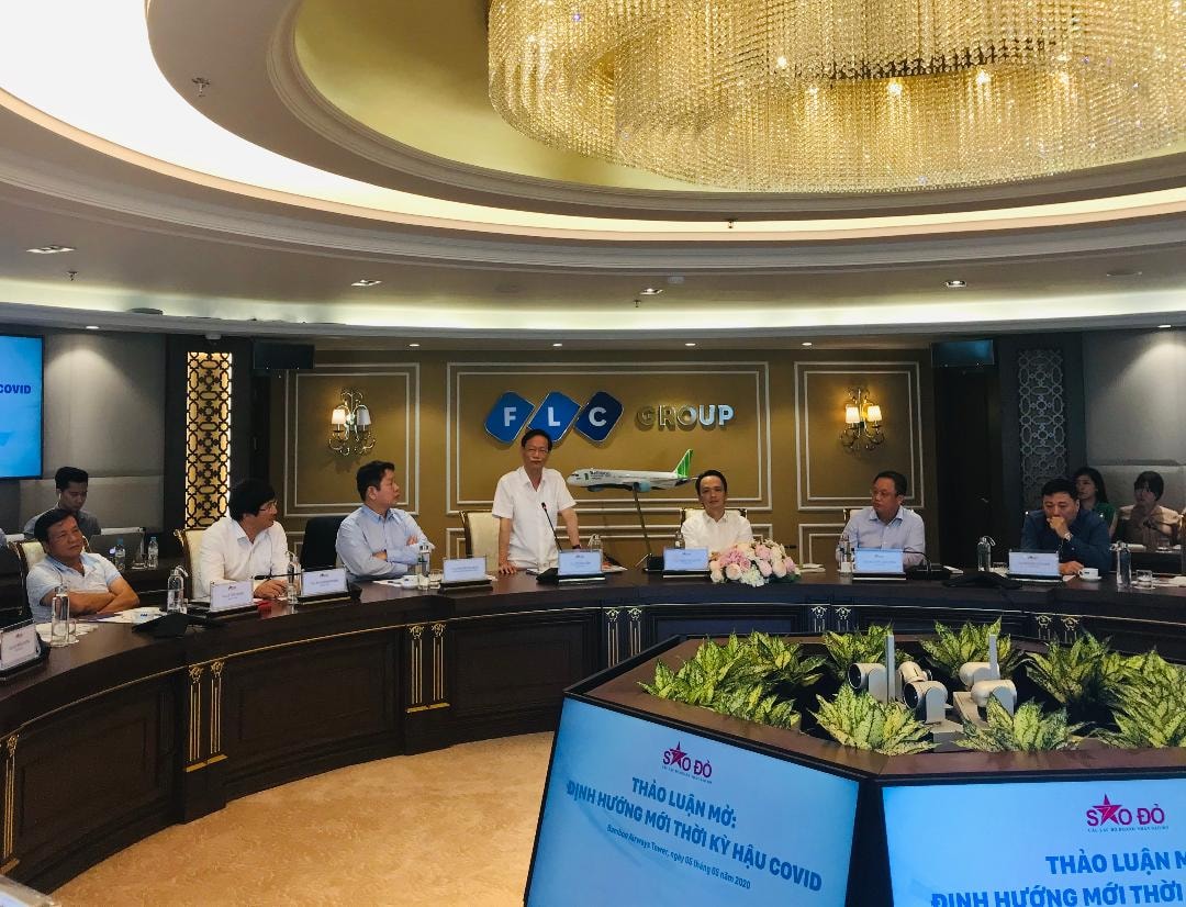 Ông Vũ Văn Tiền, Chủ tịch Tập đoàn Geleximco phát biểu tại buổi Thảo luận