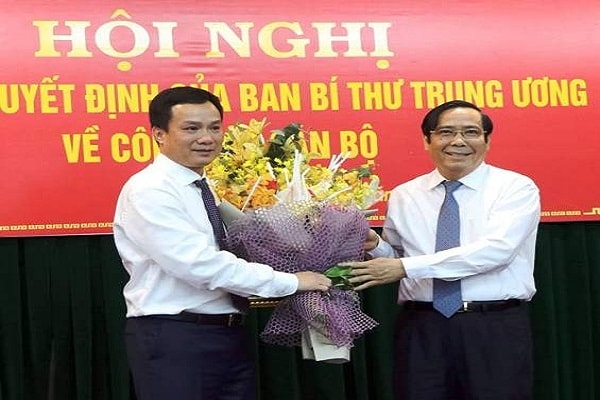 Thường trực tỉnh ủy Hải Dương đã công bố quyết định của Ban Bí thư Trung ương đảng về công tác cán bộ cho Ông Triệu Thế Hùng giữ chức Phó Bí thư Tỉnh ủy Hải Dương.