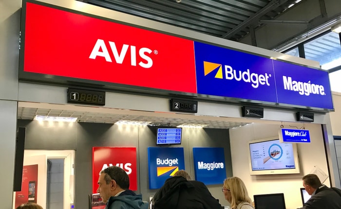 Rival Avis Budget cũng đang 