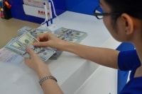 Tỷ giá USD hôm nay 9/6: USD tiếp tục suy yếu