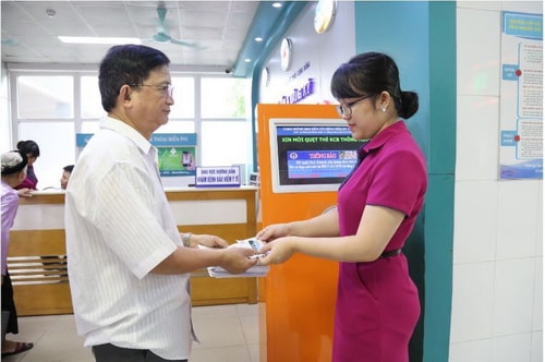 Sử dụng thẻ thông minh trong đăng ký khám bệnh