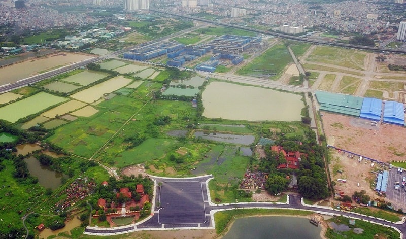 Một số dự án, công trình mặc dù đã được chỉ rõ nhiều bất minh liên quan đến quá trình xây dựng nhưng vẫn nghiễm nhiên tồn tại, trách nhiệm thuộc về ai?