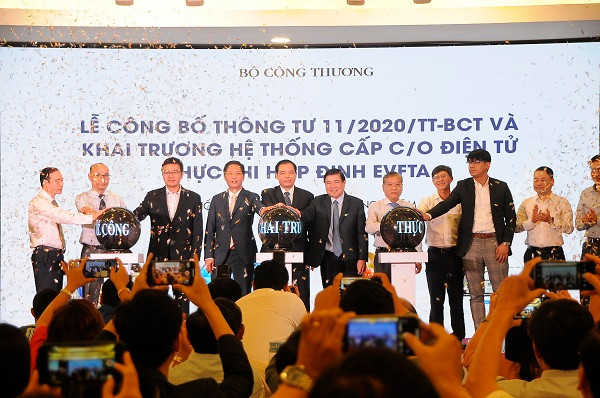 Công bố Thông tư 11/2020/TT-BCT và Khai trương hệ thống cấp C/O điện tử thực thi Hiệp định EVFTA.