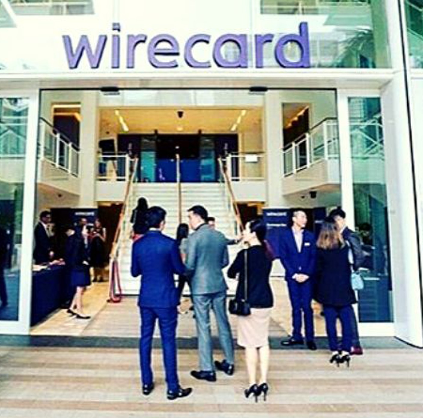 p/Wirecard đang dính bê bối sau khi hơn 2 tỷ USD bị “bốc hơi” khỏi bảng cân đối kế toán.