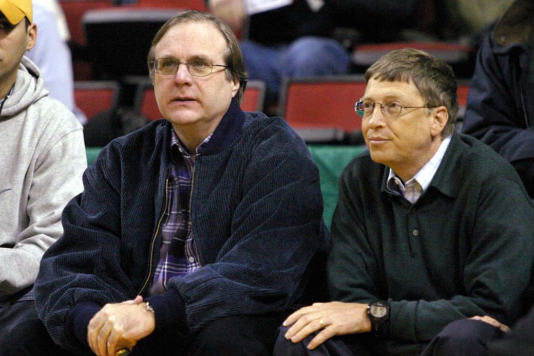 Là người đồng sáng lập Microsoft cùng với Paul Allen (trái), hiện Bill Gates chỉ nắm giữ 1,3% cổ phần công ty này, chiếm khoảng 12,5% tài sản của ông, theo Forbes.