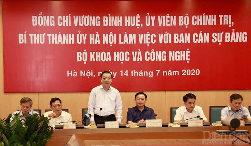 Bộ trưởng Bộ KH&CN - Chu Ngọc Anh phát biểu