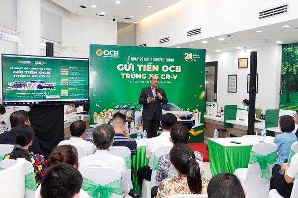 Ông Sanjay Chakrabarty, Phó Tổng Giám đốc OCB, phát biểu tại Lễ quay số đợt 1