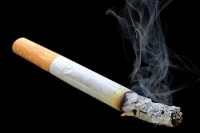 Chất nicotine trong thuốc lá có thể làm giảm nguy cơ nhiễm COVID-19?