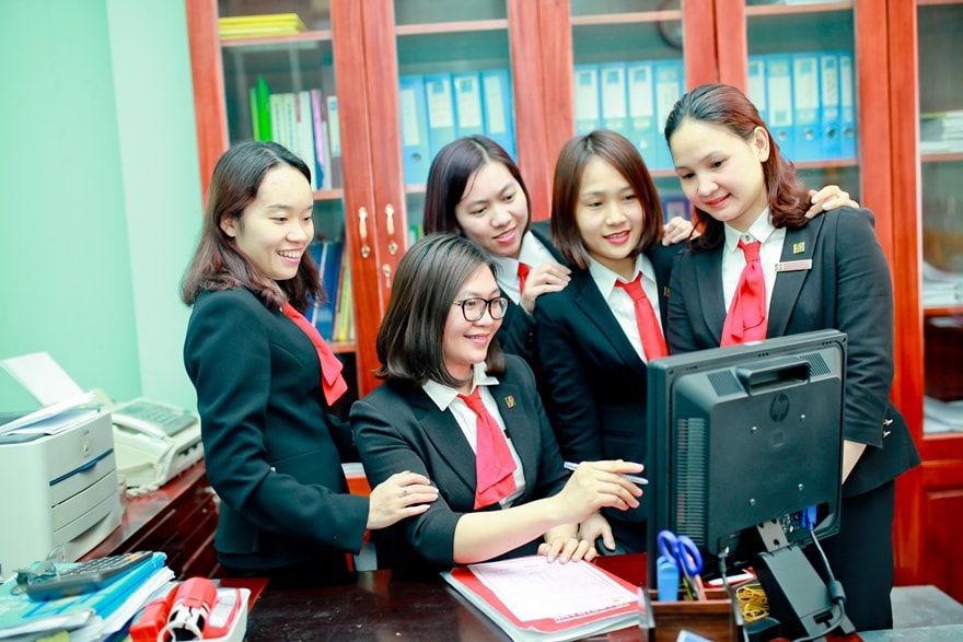 Những điển hình tiên tiến trong phong trào “Hai giỏi” góp phần nhân rộng những “Bông hoa đẹp trong vườn hoa người tốt việc tốt” của Agribank nói riêng và ngành Ngân hàng Việt Nam nói chung