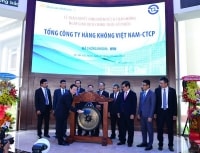 Khai trương phiên giao dịch đầu tiên cổ phiếu HVN trên sàn HOSE