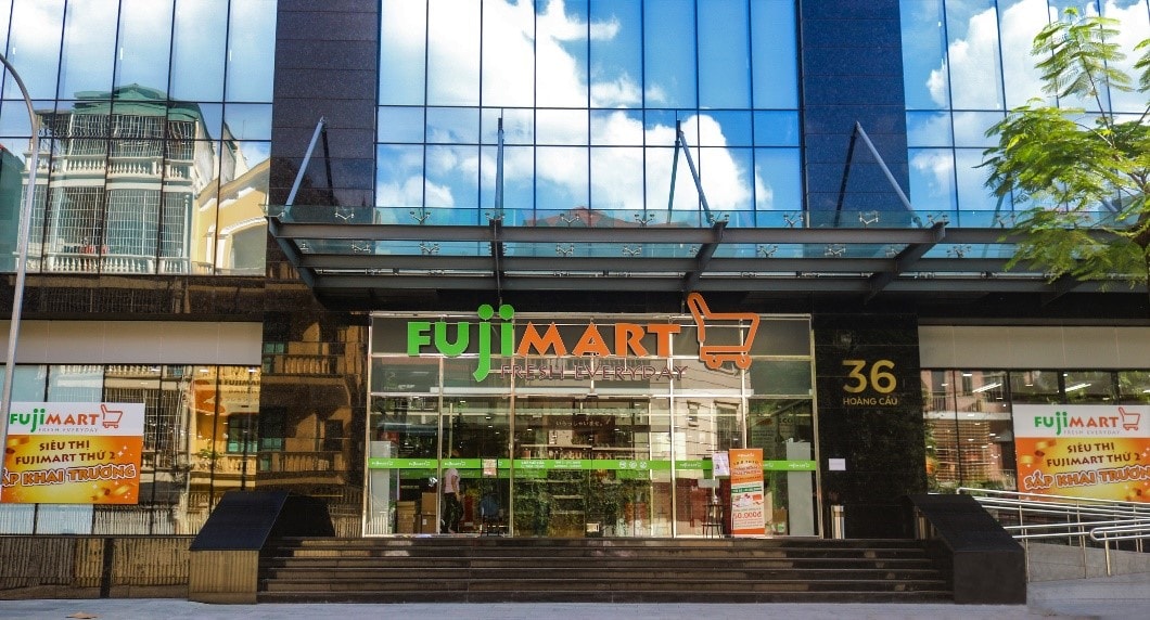 Tiếp sau thành công của siêu thị FujiMart đầu tiên, liên doanh giữa Tập đoàn BRG (Việt Nam) và Sumitomo Corporation (Nhật Bản) đang chuẩn bị khai trương siêu thị FujiMart thứ 2 tại địa chỉ 36 Hoàng Cầu (quận Đống Đa, Hà Nội)