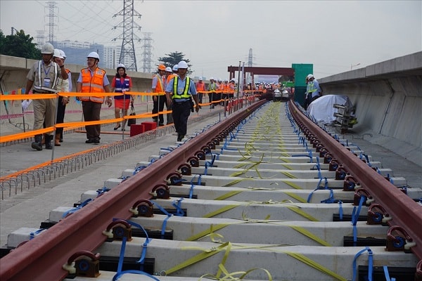 Theo Phó Chủ tịch UBND TP. HCM Lê Thanh Liêm, dự án Tuyến Metro số 1 Bến Thành - Suối Tiên đã hoàn thành 75% kế hoạch và dự kiến sẽ khánh thành vào năm 2021.