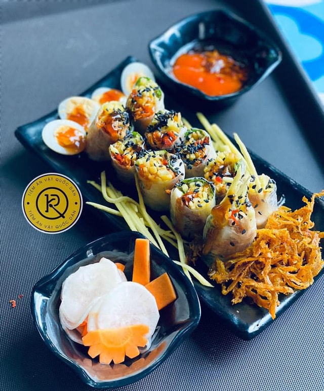 Đồ ăn vặt nhưng rất nghệ thuật và tinh tế từ khâu bài trí