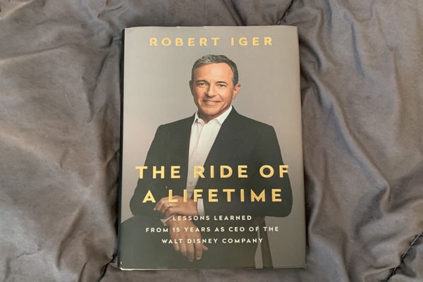 The Ride of a Lifetime: Lessons Learned from 15 Years as CEO of the Walt Disney Company là cuốn sách hiếm hoi về kinh doanh mà Bill Gates yêu thích. Ảnh: Thehealthymouse.