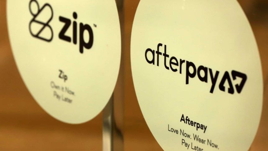 Afterpay là một hình thức cho phép người tiêu dùng mua hàng và trả sau mà không phải trả thêm bất kì chi phí phát sinh nào.