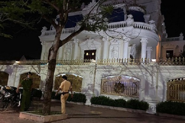 Lực lượng chức năng