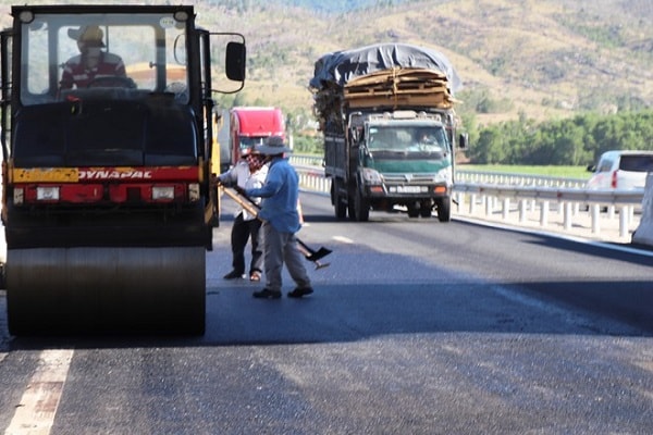 Bộ GTVT tuyên bố sẽ chọn nhà thầu có năng lực về nhân lực, trang thiết bị, tài chính… 