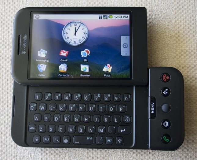 Chiếc điện thoại HTC Dream 