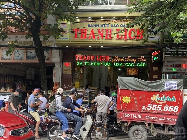 Con phố Cầu Đất thường được người Hải Phòng gọi là phố bánh trung thu