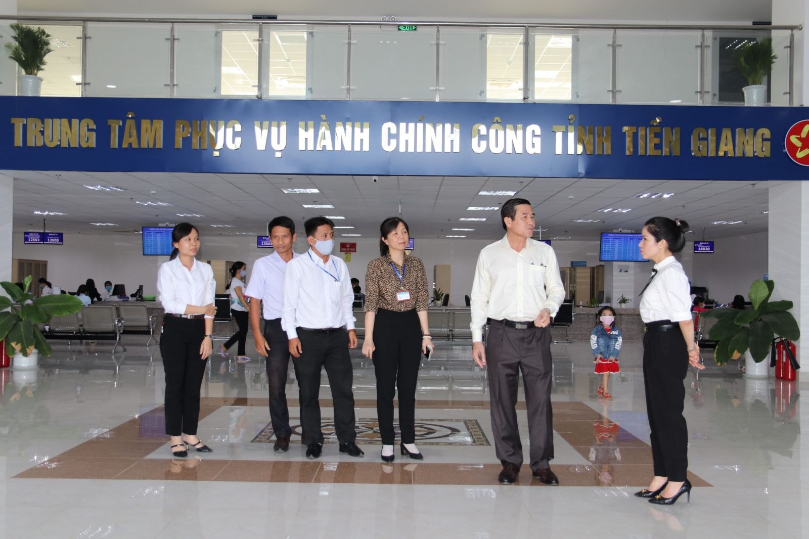 à địa phương nằm trong top 10 tỉnh, thành dẫn đầu cả nước, địa phương đứng đầu khu vực Đồng bằng sông Cửu Long về Chỉ số Sẵn sàng ứng dụng và Phát triển công nghệ thông tin và truyền thông