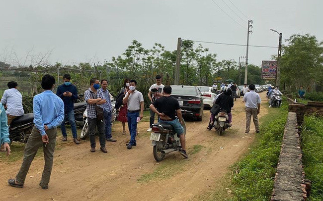 Cơn sốt đất mang tên 