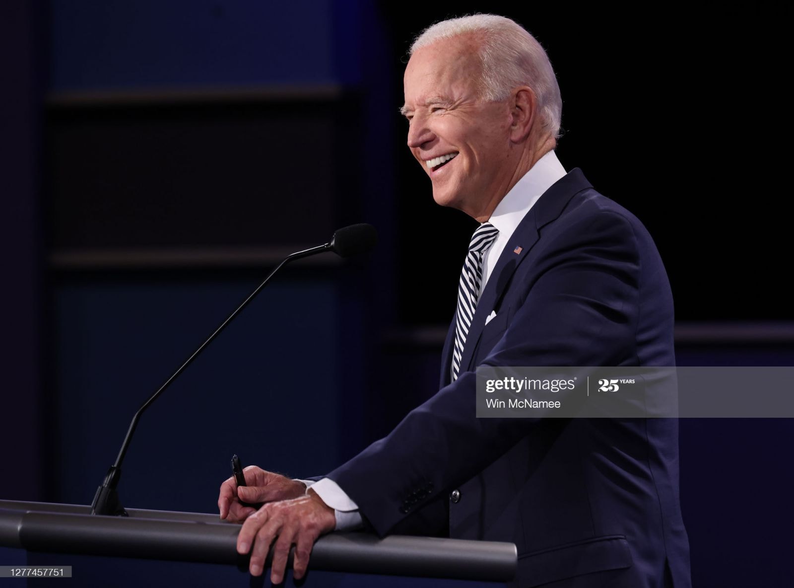 Biden cáo buộc Trump là “xu nịnh” trước Chủ tịch Trung Quốc Tập Cận Bình và theo đuổi một “thỏa thuận thương mại thất bại” với Bắc Kinh. Ảnh Getty.