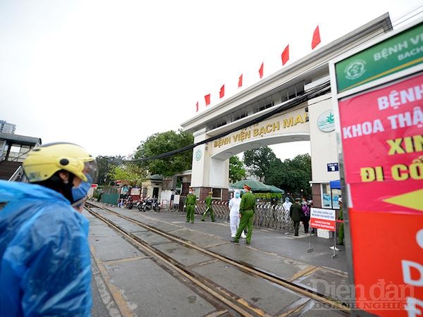 Vụ án ở Bệnh viện Bạch Mai không phải là vụ đầu tiên và chắc chắn sẽ không phải vụ cuối cùng liên quan đến hoạt động nâng khống giá thiết bị y tế