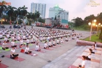 Yoga Outdoor: Kết nối cộng đồng, lan toả niềm vui