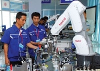 Chuyển đổi sốp/định hình lại lao động