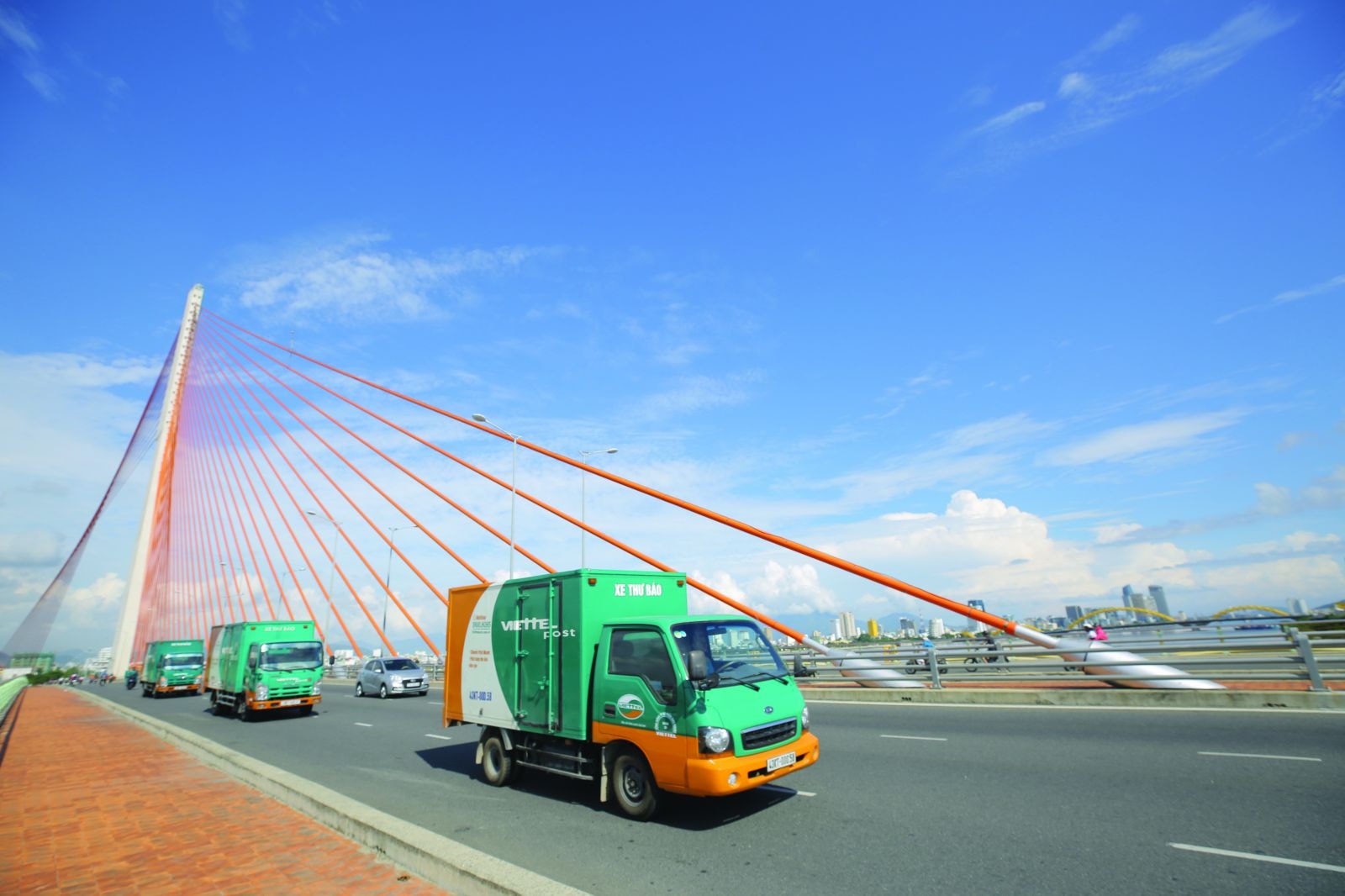 Sự thay đổi chiến lược trong phát triển hệ thống logistics của Viettel Post đã được Vietnam Report xếp hạng nằm trong Top 10 Công ty Vận tải và Logistics uy tín năm 2019.