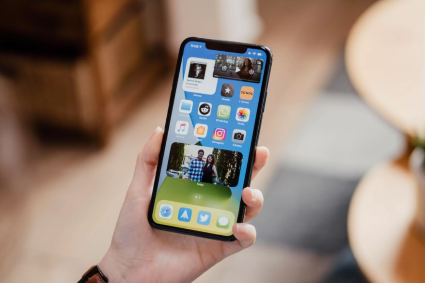 Hệ điều hành mới nhất iOS 14 được Apple cập nhật vào giữa tháng 9/2020.