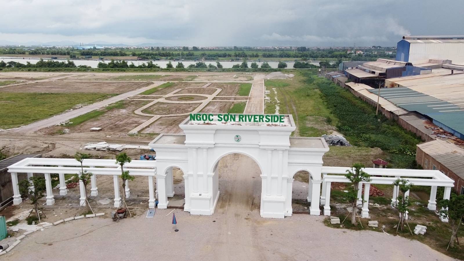 Ngọc Sơn Riverside nằm ngay mặt đường TL 391, ven sông Thái Bình đangp/được nhiều khách hàng và nhà đầu tư quan tâm