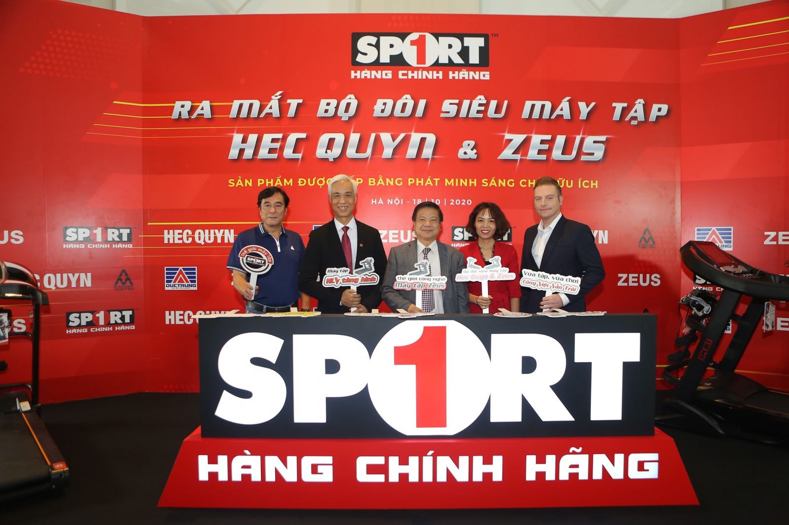 tiên phong mở ra xu hướng mới, kỷ nguyên của thiết bị tập thông minh sử dụng huấn luyện viên tàng hình thay thế con người
