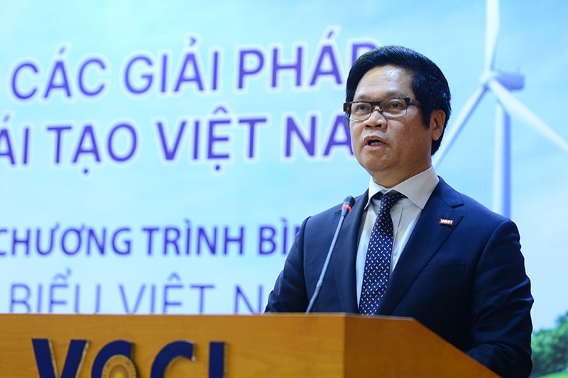 TS Vũ Tiến Lộc, Chủ tịch Phòng Thương mại và Công nghiệp Việt Nam (VCCI) 