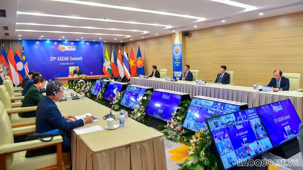 ASEAN đang đứng trước rất nhiều thách thức và lựa chọn