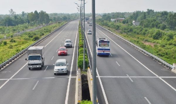 Cả vùng ĐBSCL hiện nay chỉ có hơn 40km đường cao tốc.