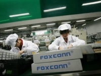 Tập đoàn Foxconn dùng robot để sản xuất iPhone, cắt giảm 60.000 lao động