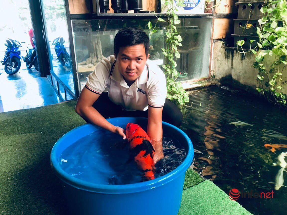 Khởi nghiệp từ đam mê, anh Phi đã gặt hái được nhiều thành công, mỗi năm thu lãi gần cả tỷ đồng và tạo công ăn việc làm cho hàng chục lao động.