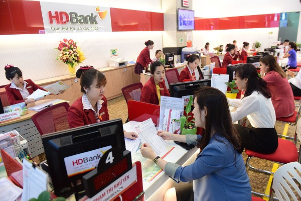 HDBank triển khai tháng tri ân khách hàng nhân Ngày Hiến chương Nhà giáo Việt Nam