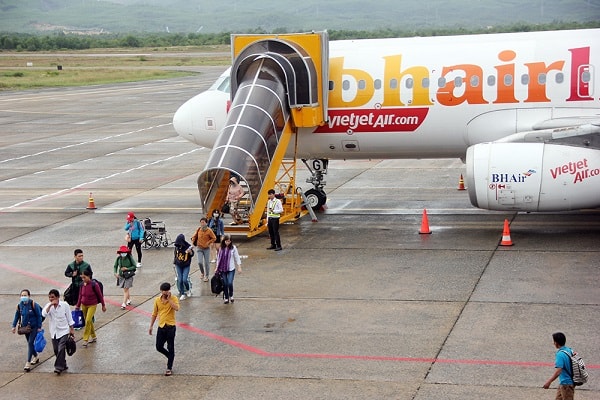 Sân bay Chu Lai được đầu tư mở rộng là điểm tựa cho phát triển ngành kinh tế du lịch dịch vụ.