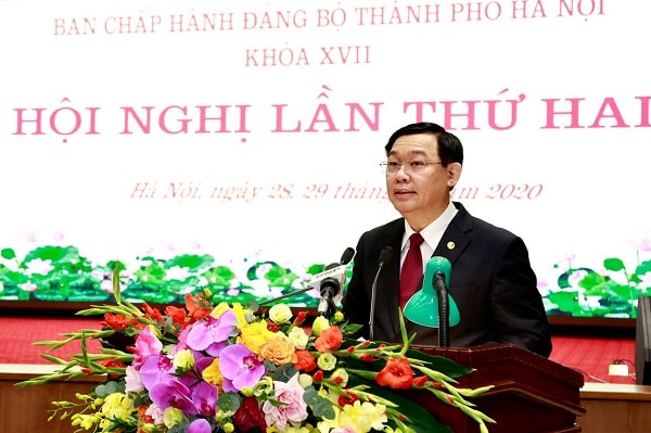 Bí thư Thành ủy Hà Nội Vương Đình Huệ.