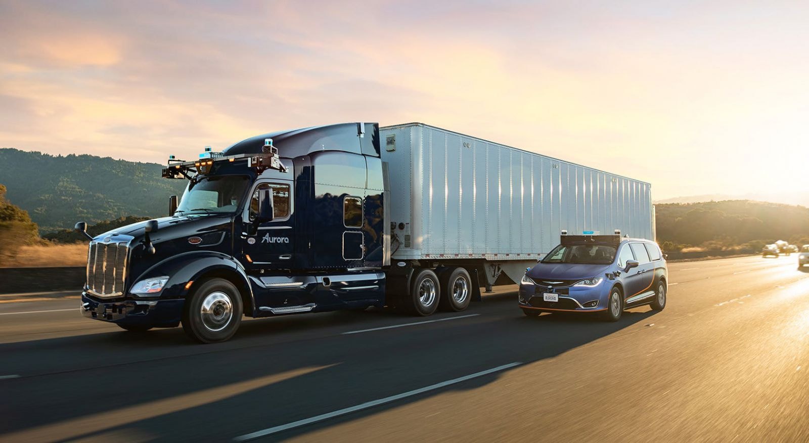 Đầu mùa hè này, Aurora đã mở rộng thử nghiệm hệ thống tự lái trên các con đường dân sinh từ California và Pennsylvania đến Texas .