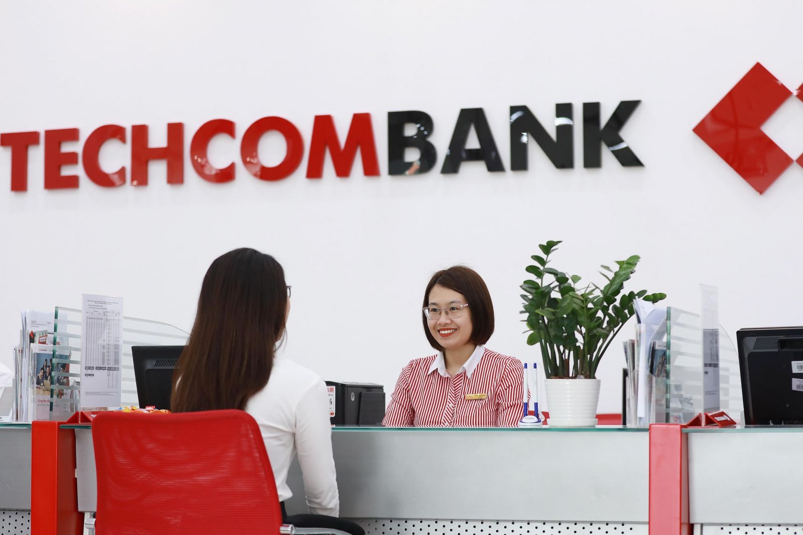 Techcombank nhiều ưu đãi của ngân hàng nhân dịp cuối năm