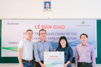 Qualcomm đồng hành cùng Quỹ Dariu trao máy tính chop/các trường học khu vực phía Nam