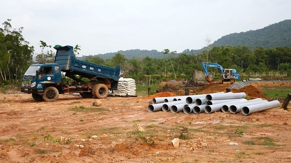 HUD Kiên Giang đang sở hữu Dự án Khu dân cư và đô thị mới Suối Lớn tại ấp Suối Lớn, xã Dương Tơ, huyện Phú Quốc, tỉnh Kiên Giang.